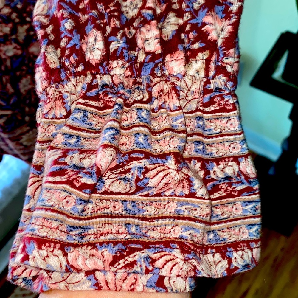 Beautiful Lucky Brand shirt - Picture 2 of 3